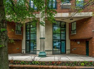 711 W Gordon Ter APT 524, Chicago, IL 60613