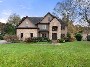 10 Kingsway Ct, Greer, SC 29651
