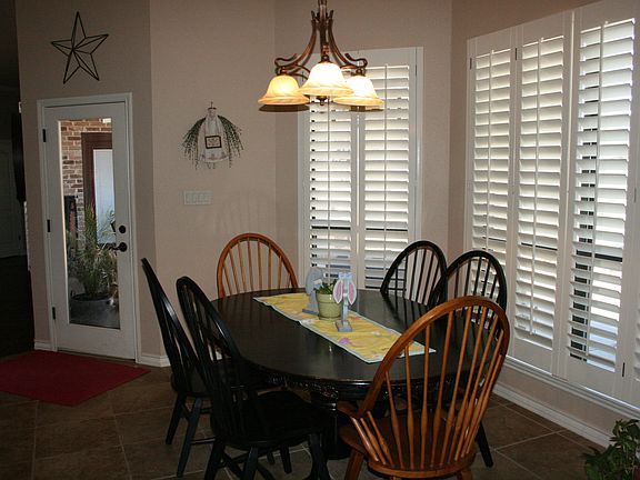 5th image of 2012 Brentwood Dr