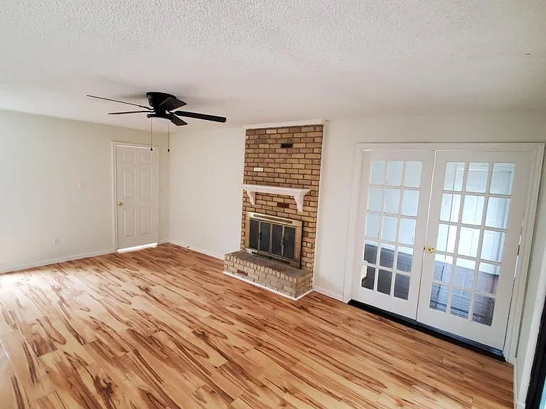 1511 Estates Way — Photo 20