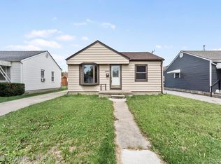 1840 Morris Ave, Lincoln Park, MI 48146