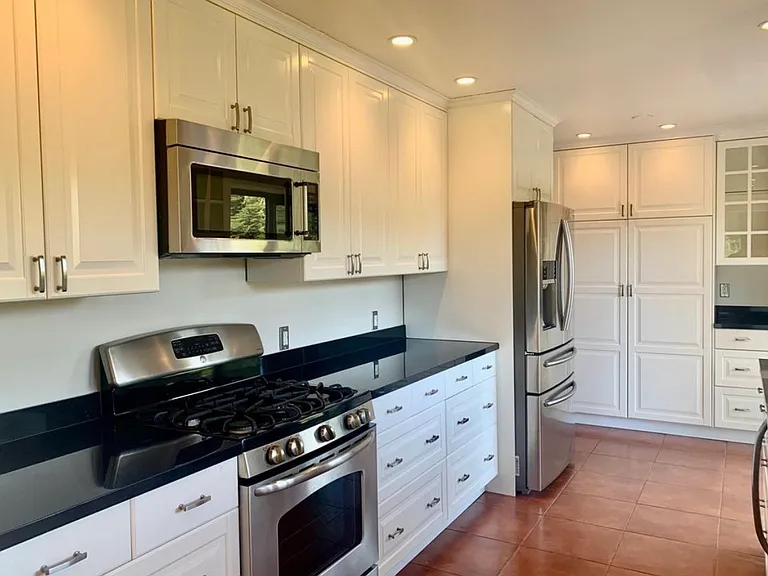 6835 Paso Robles Dr — Photo 4