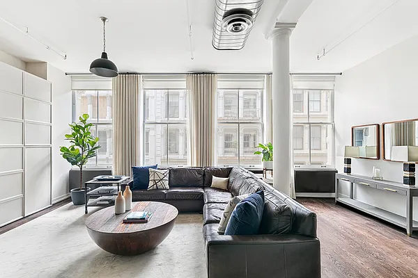 Rented by Compass | media 17