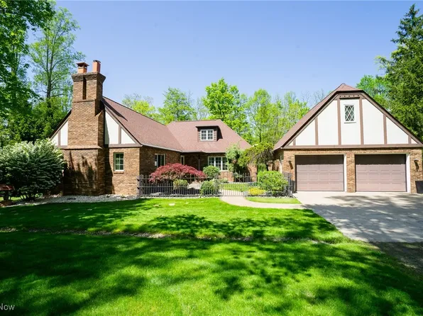 7780 Knauf Rd, Canfield, OH 44406