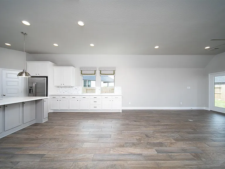 8703 Azalea Crossing Ct — Photo 12