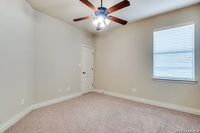 110 Evans Oak Ln — Photo 19