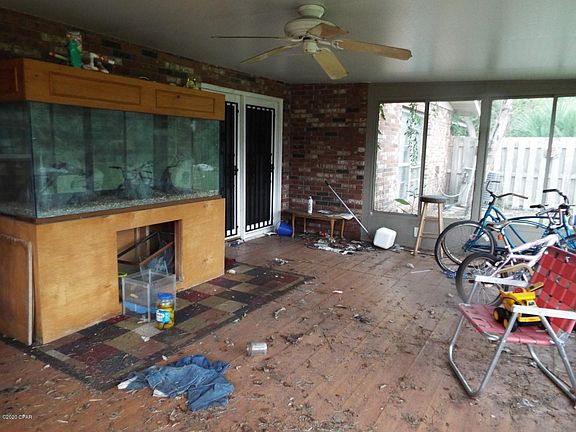 5th image of 504 E 3rd St
