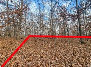 449 Grand View Dr, Sunrise Beach, MO 65079