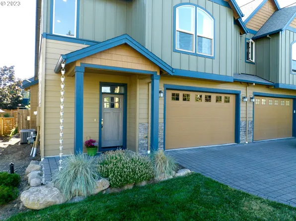 921 Goose Way, Hood River, OR 97031