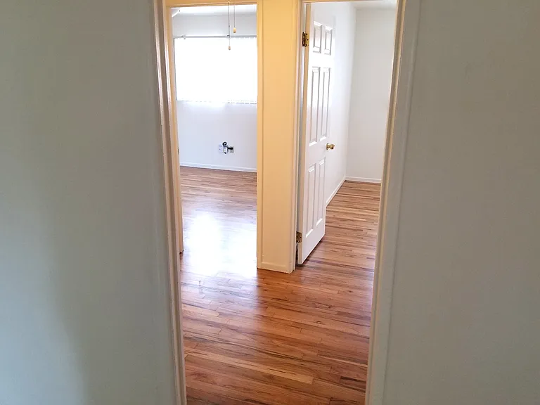 1625 Woolsey St #6 — Photo 7