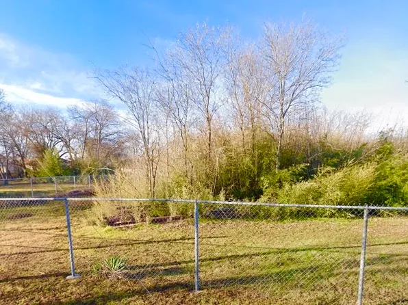 421 Diamond Ave, Fort Worth, TX 76102