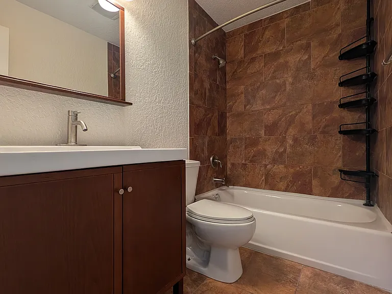 2166 Raeford Rd — Photo 12