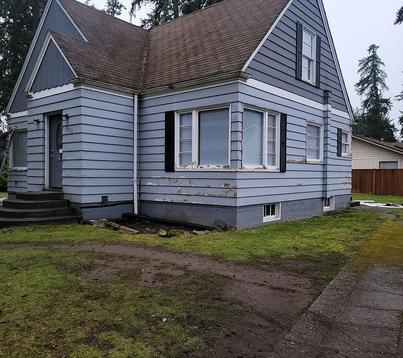 1st image of 10310 Short Ln SW