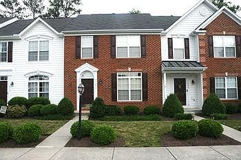 1st image of 311 Kingscote Ln