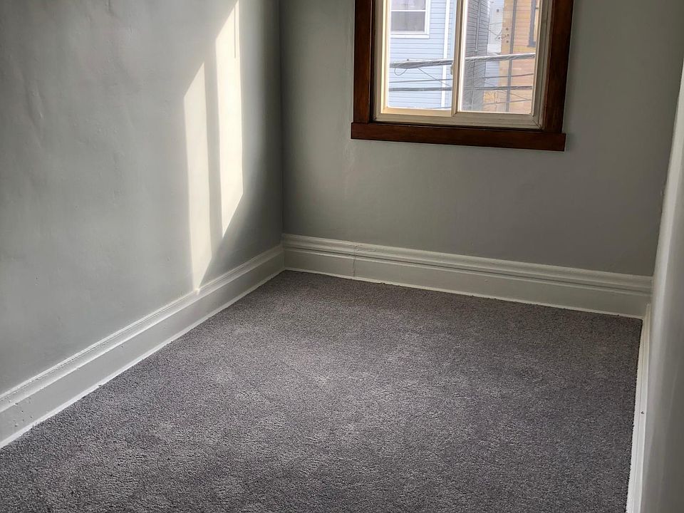 15x7 Small bedroom/office