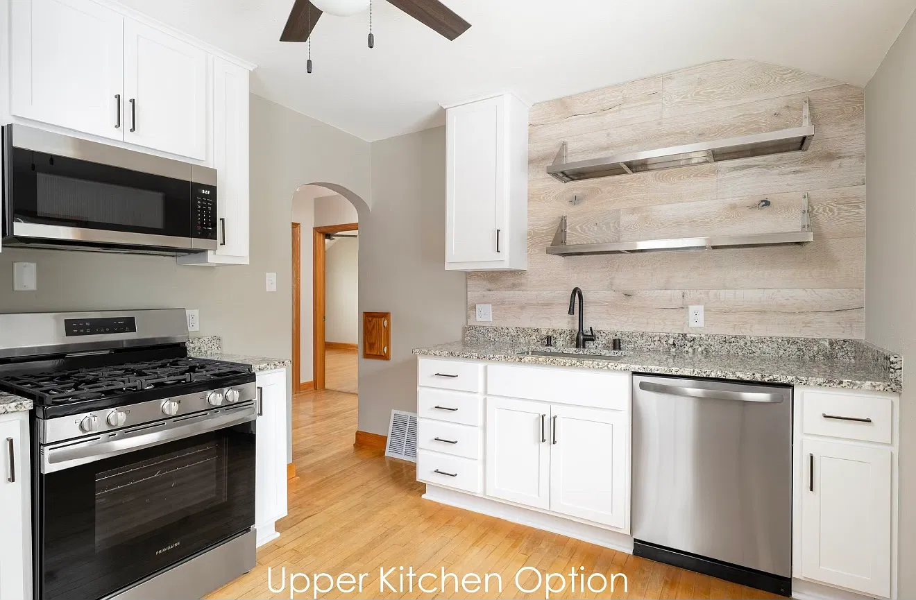 2 bed, 700 sqft, $1,595 — Photo 2