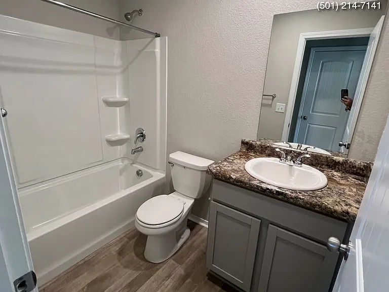 2248 Bentwood Dr — Photo 7