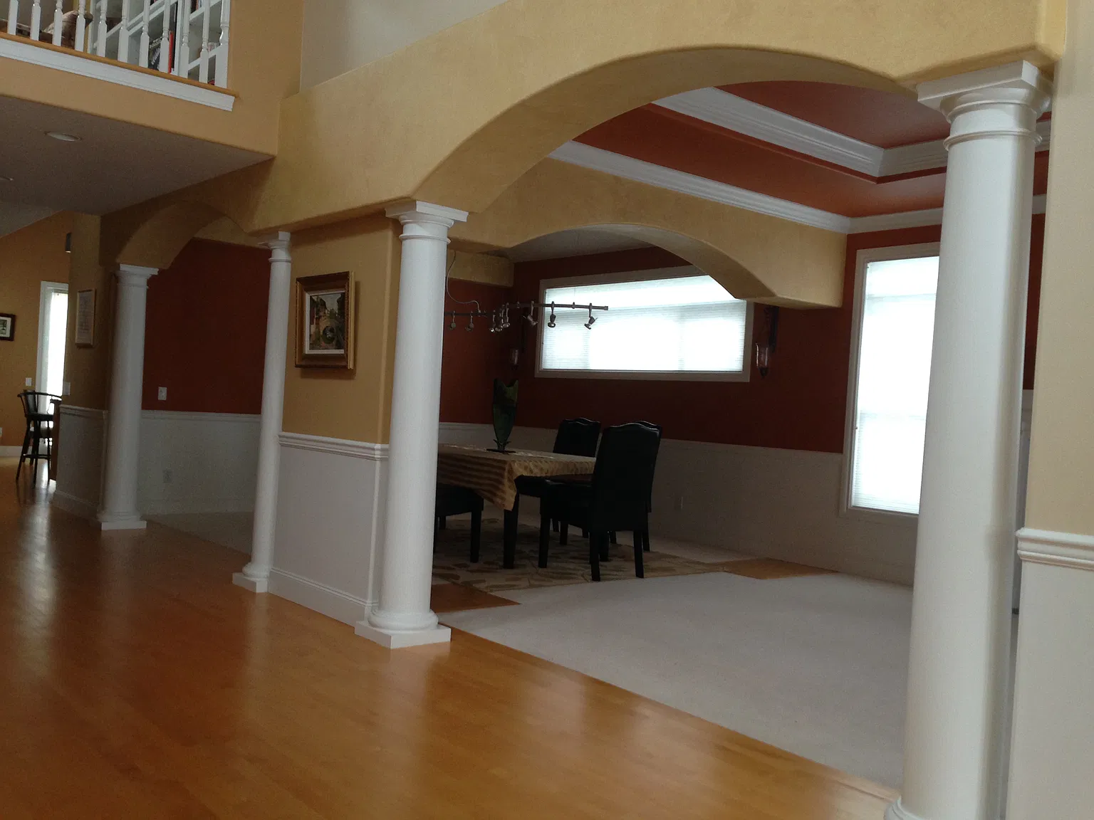 4 bed, 3.5 bath, 4368 sqft, $5,800 — Photo 4