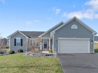 5511 Rolling Meadows Way, Camillus, NY 13031