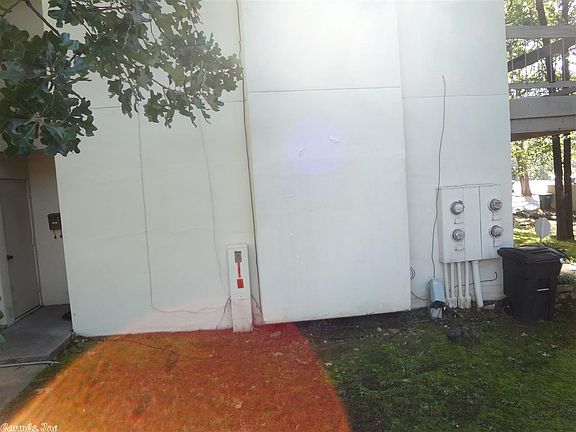 2nd image of 1323 N University Ave APT 13