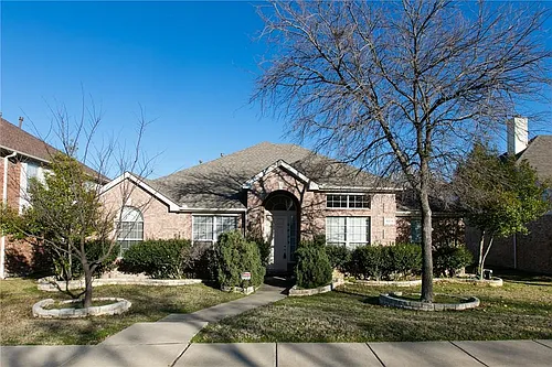 8216 Spring Valley Ln Photo 1
