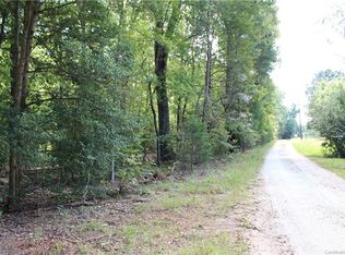 1340 Artesian Ln, Tryon, NC 28782