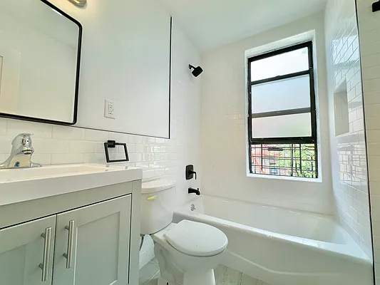 Rented by Doorway NYC, LLC | media 4