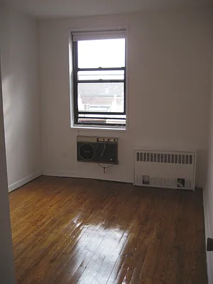 Rented by City Heights Realty | media 39