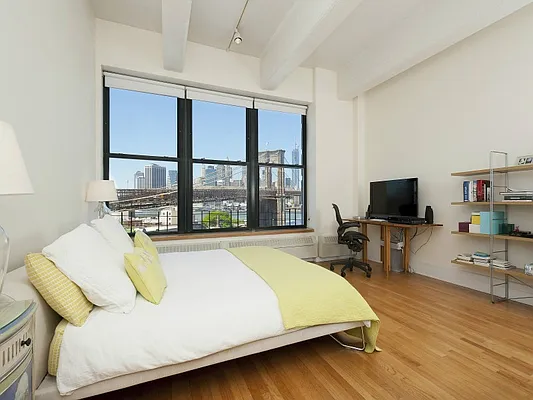 Sold by Sotheby's International Realty | media 9