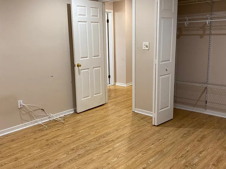 358 Greenfield Rd — Photo 29