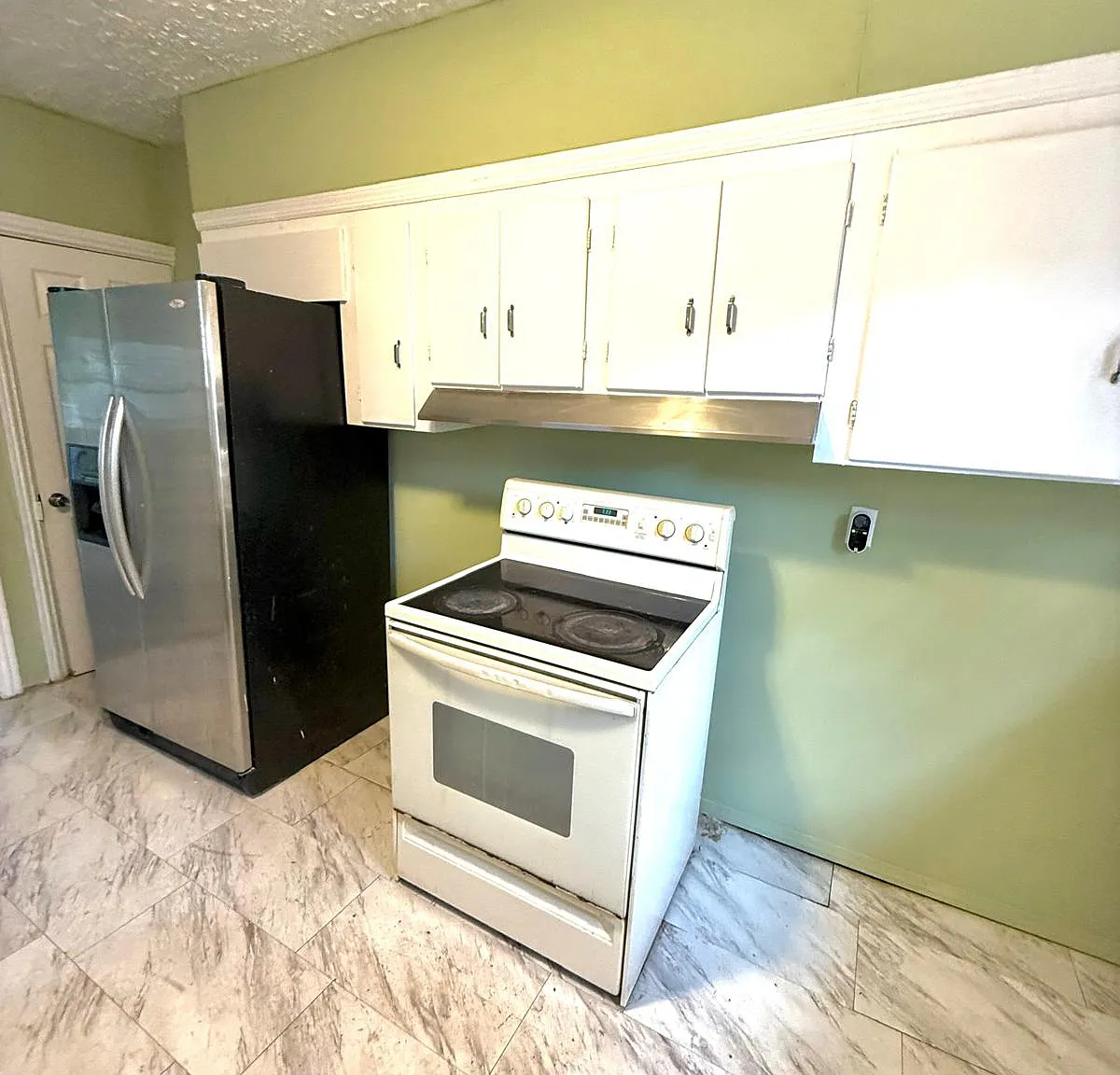 4 bed, 1312 sqft, $1,790 — Photo 3