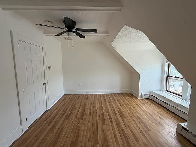 15 Linwood St #2 — Photo 8