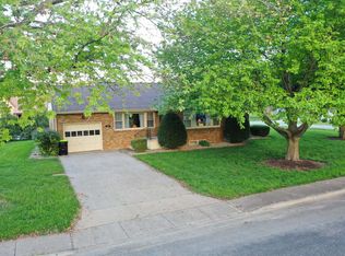 503 N 2nd St, Fairbury, IL 61739