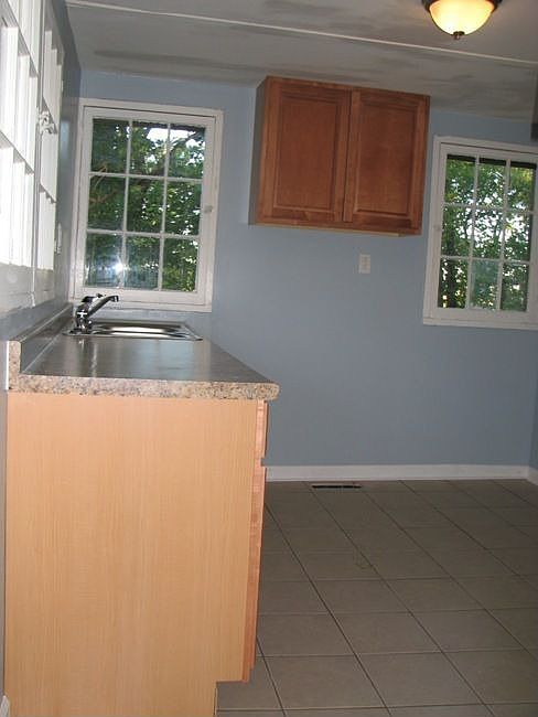 2nd image of 501 Hill Rd