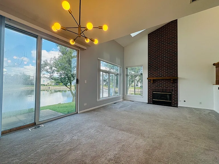 1046 Ripple Rdg — Photo 20
