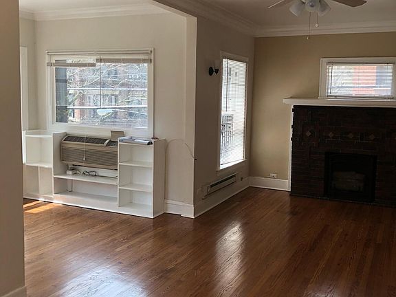 4th image of 519 W Arlington Pl #2F