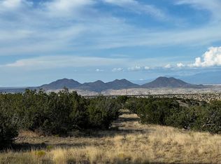 203 Camino Cerro Chato #B, Cerrillos, NM 87010