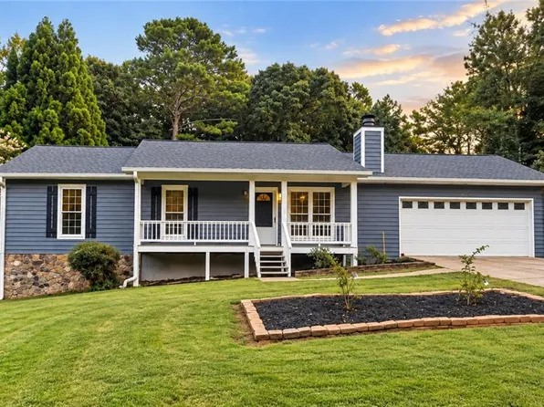 2602 W Regal Ct, Lawrenceville, GA 30044