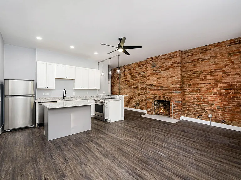 213 Mulberry St #1A — Photo 2