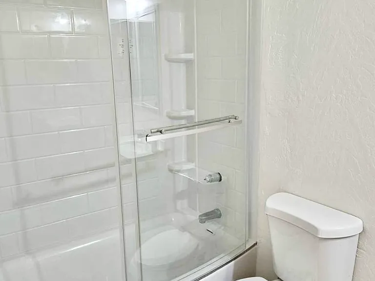 2040 E Behrend Dr — Photo 12