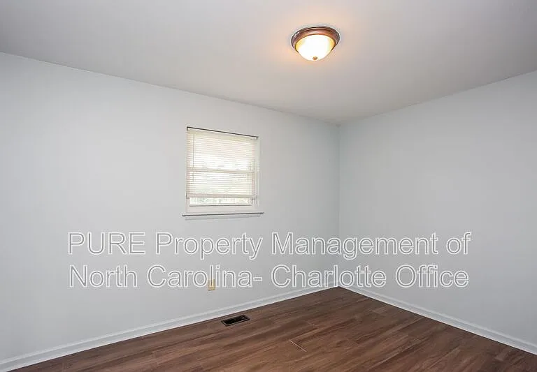 2429 Galloway Rd — Photo 31