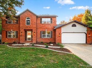 607 Shamrock Dr, O'Fallon, IL 62269