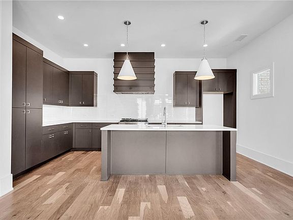 4th image of 10965 Serenbe Ln