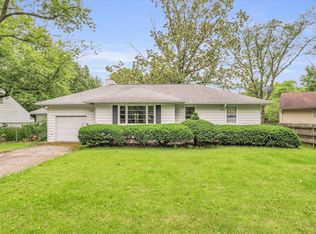 707 Southwest Dr, Champaign, IL 61820