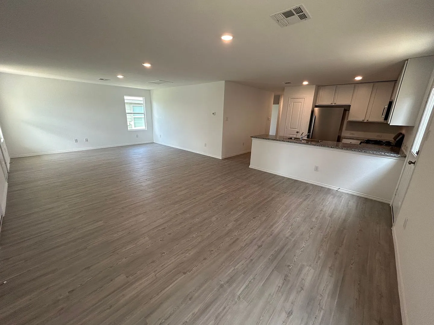*Coming Soon* Modern Single-Story Home With Fenced Backyard & Community Pool! — Photo 4
