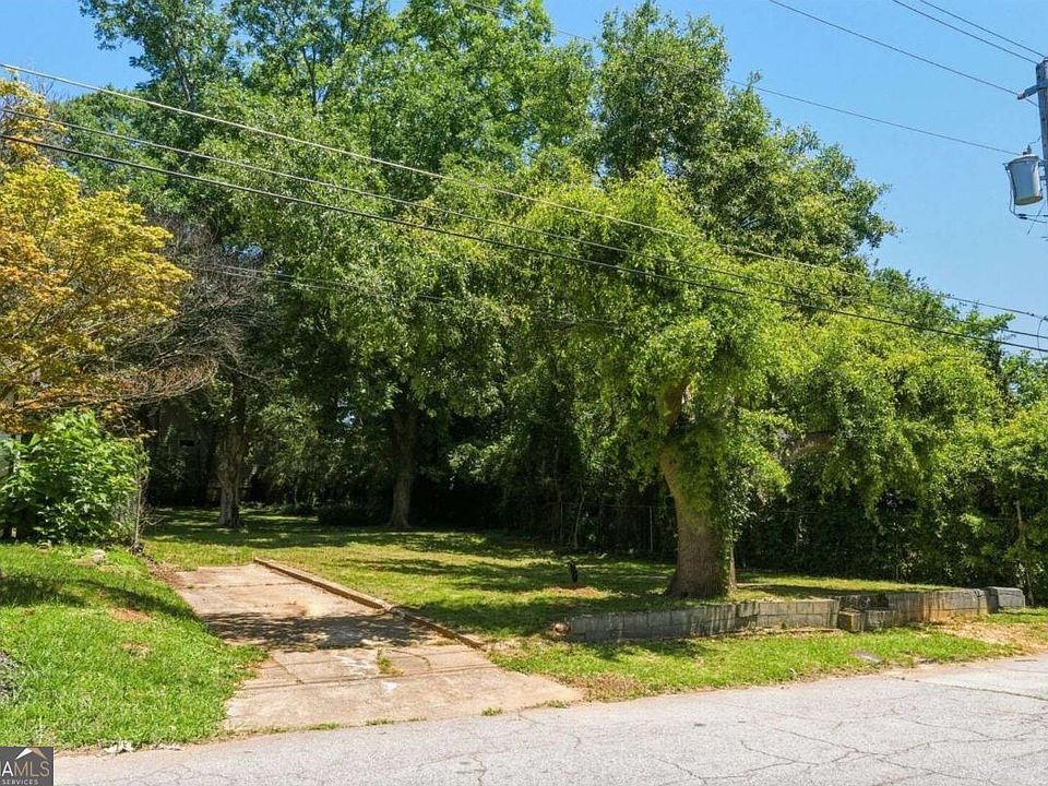 1st image of 1339 E Cambridge Ave