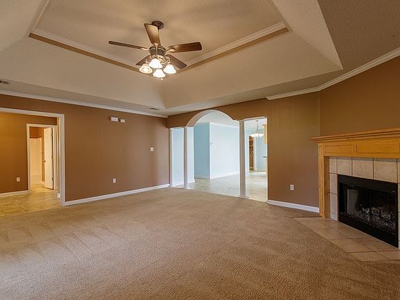 4th image of 4349 Sandy Springs Dr