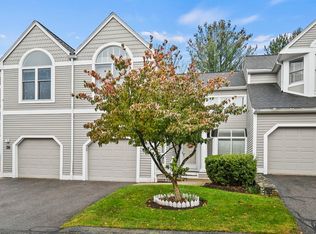 15 Kings Way UNIT 40, Waltham, MA 02451