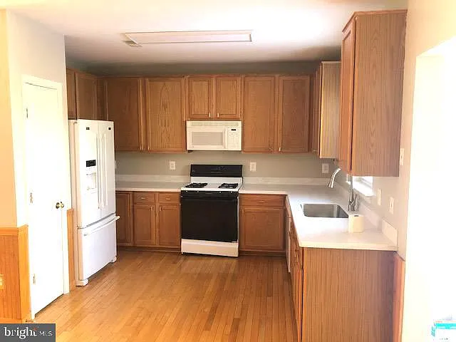 43046 Francis Sq — Photo 29