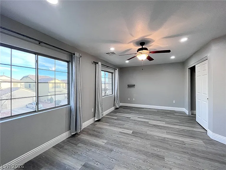 6259 Copper Light St — Photo 16